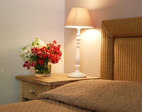 Les Jardins De Cassis - Parking Gratuit & Piscine Chauffee Otel Dış mekan fotoğraf